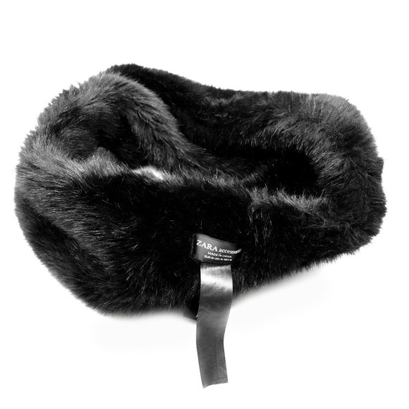 ZARA Faux Fur Infinity Snood Scarf - Picture 4 of 4